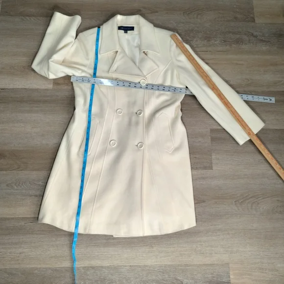 Vintage Anne Klein AK Cream Wool Coat Medium Double Breasted Quite Luxury Y2K - Picture 7 of 9